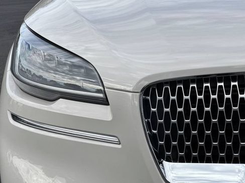 Used 2022 Lincoln Aviator Reserve w/ Elements Package Plus AWD/4WD image 47