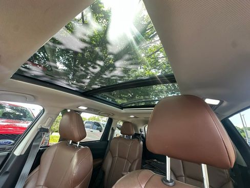 Used 2020 Subaru Ascent Touring w/ Popular Package #3 AWD/4WD image 15