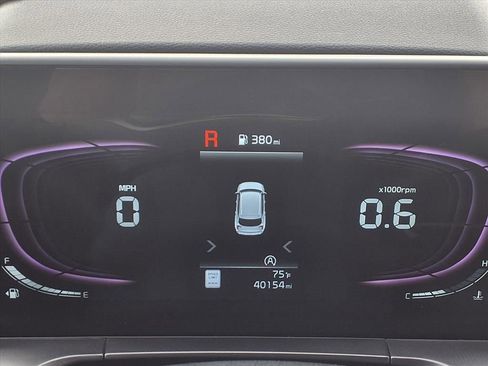 Used 2025 Kia Telluride S image 12