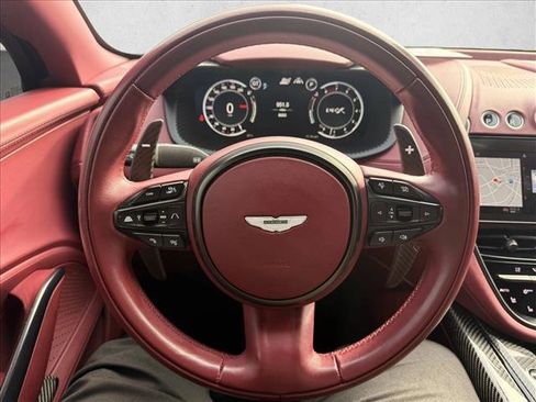 Used 2023 Aston Martin DBX 707 image 19
