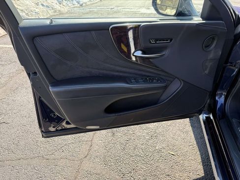 Used 2022 Lexus LS 500 AWD w/ Interior Upgrade Package image 12