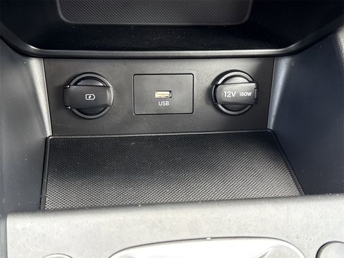 Used 2023 Hyundai Kona SEL image 24