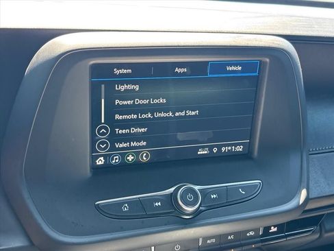Used 2019 Chevrolet Camaro LT RWD image 33