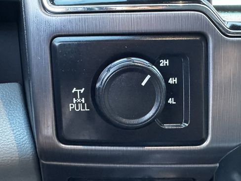 Used 2022 Ford F250 Limited w/ FX4 Off-Road Package AWD/4WD image 6