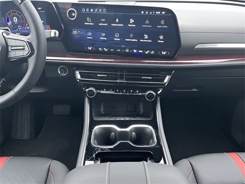 New 2026 Chevrolet Traverse RS image 25