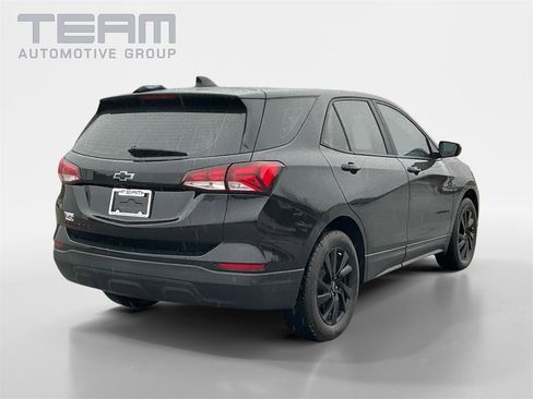 Used 2024 Chevrolet Equinox LS w/ Midnight Edition image 7