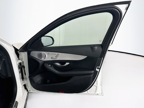 Used 2021 Mercedes-Benz C 300 Sedan image 33