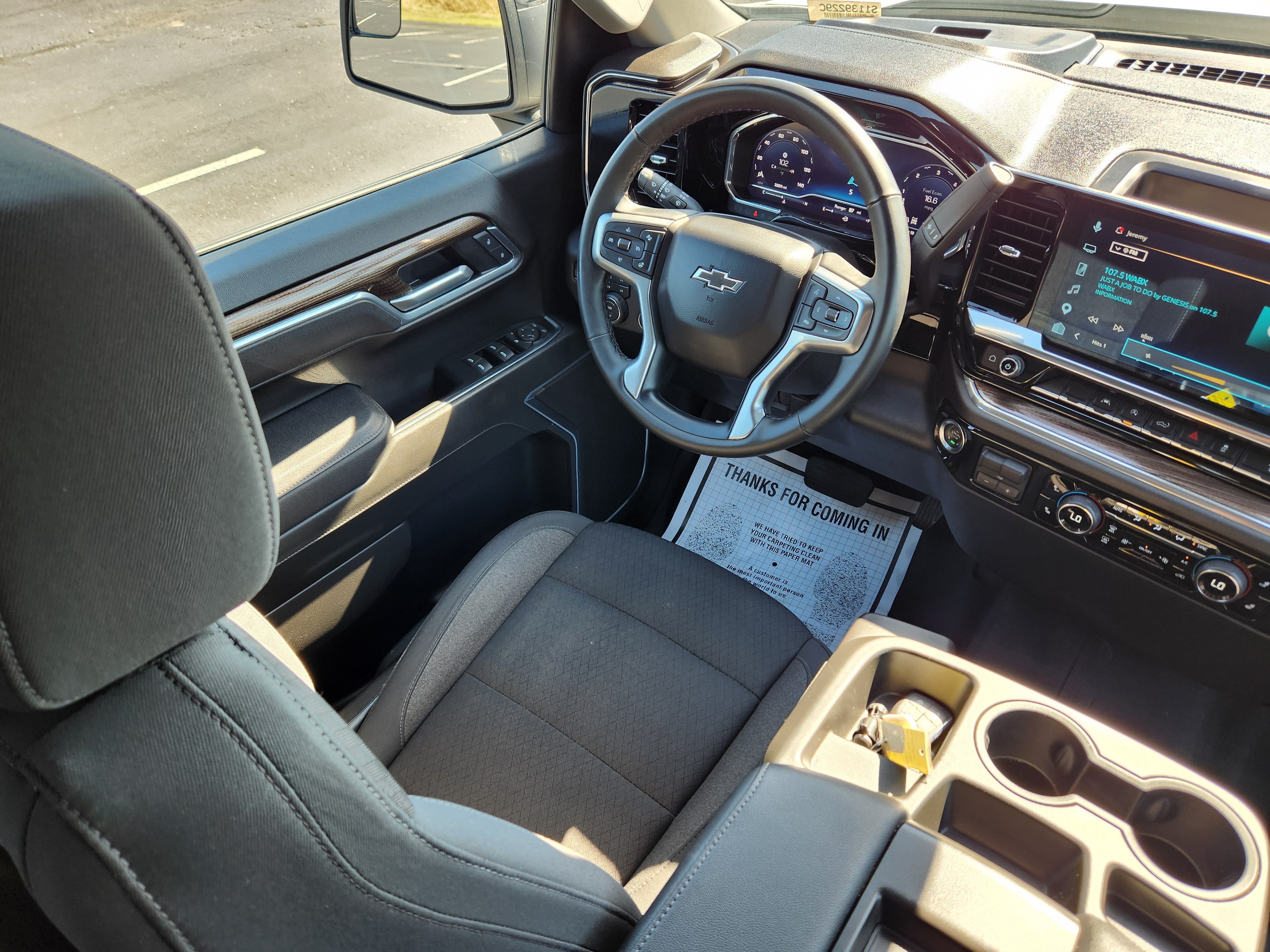 Used 2025 Chevrolet Silverado 1500 RST AWD/4WD image 15