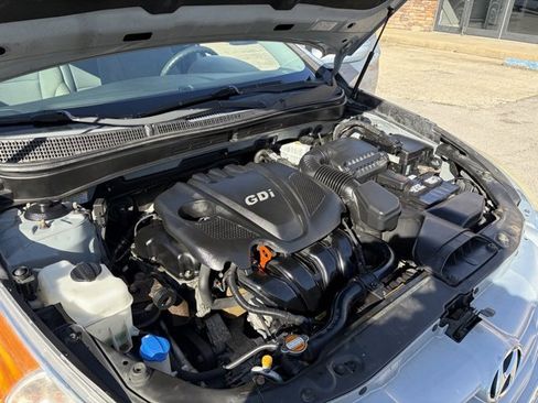 Used 2012 Hyundai Sonata GLS image 11