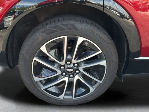 Certified 2025 Cadillac Optiq Sport 2 w/ LPO, Floor Liner Package AWD/4WD image 14