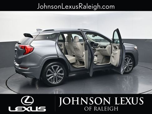 Used 2020 GMC Terrain Denali w/ Denali Premium Package image 31