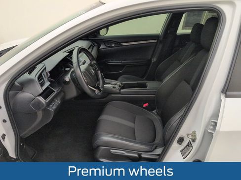 Used 2021 Honda Civic Sport image 4