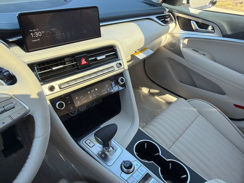 New 2026 Genesis G70 2.5T Prestige image 26