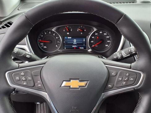 Used 2023 Chevrolet Equinox LT image 15