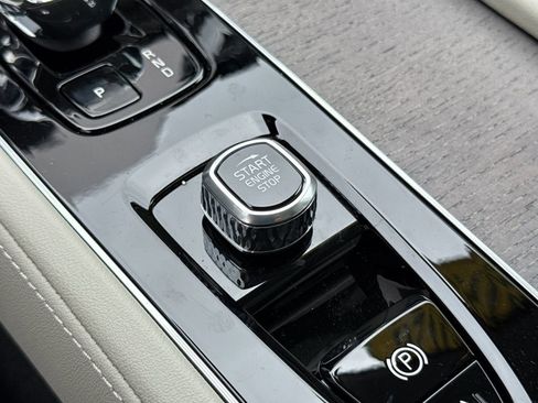 New 2026 Volvo XC90 T8 Ultra w/ Protection Package Premier image 23