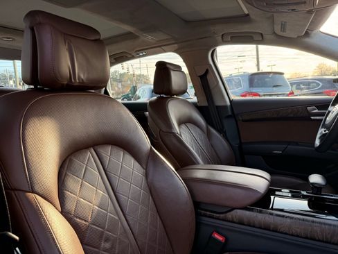Used 2015 Audi A8 L 4.0T image 37