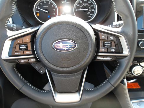 Used 2024 Subaru Forester Premium image 18