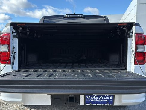 Used 2025 Ford Maverick Lobo image 30