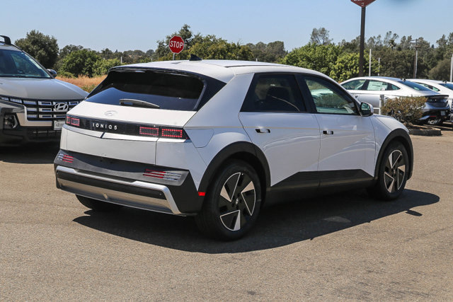 New 2026 Hyundai Ioniq 5 SEL RWD image 5