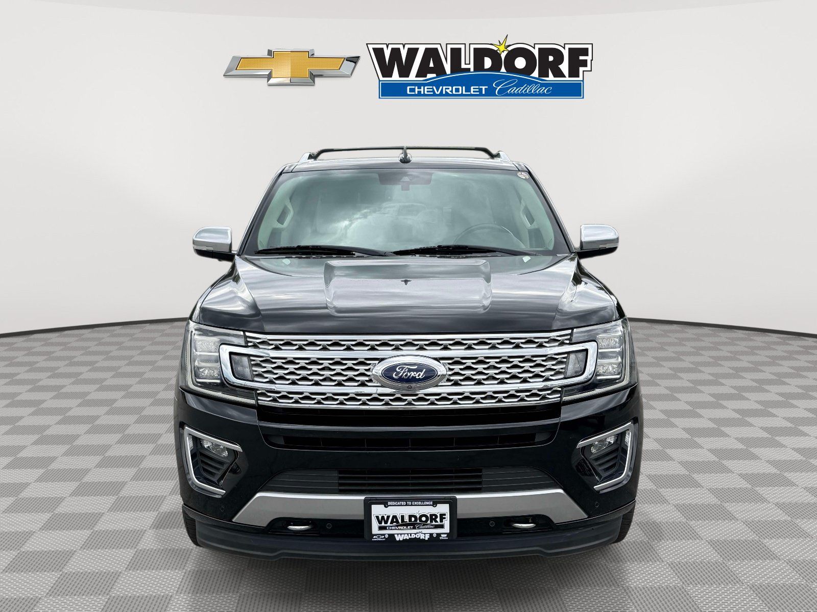 Used 2018 Ford Expedition Max Platinum AWD/4WD image 6
