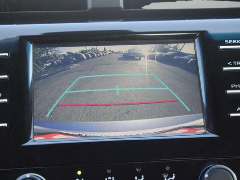 Used 2018 Toyota Camry LE image 26