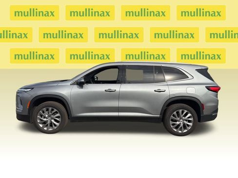 Used 2025 Buick Enclave Preferred image 46