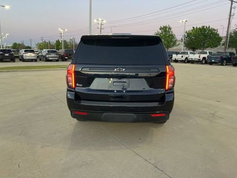 Used 2023 Chevrolet Tahoe Z71 w/ Luxury Package image 6