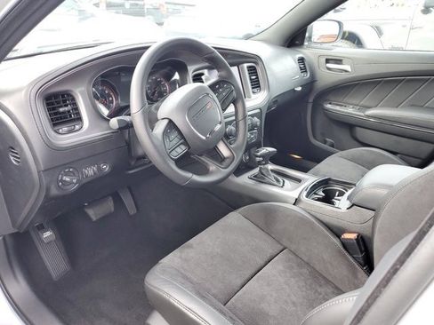 New 2023 Dodge Charger R/T w/ Plus Group image 8