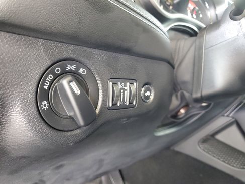 Used 2023 Dodge Challenger SRT Hellcat w/ Driver Convenience Group RWD image 21
