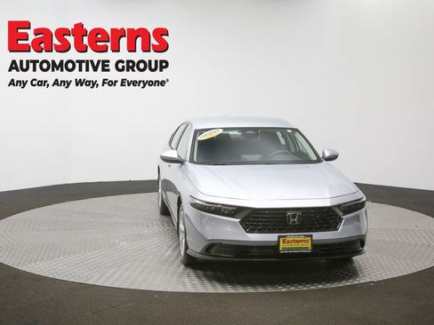 Used 2025 Honda Accord LX image 43