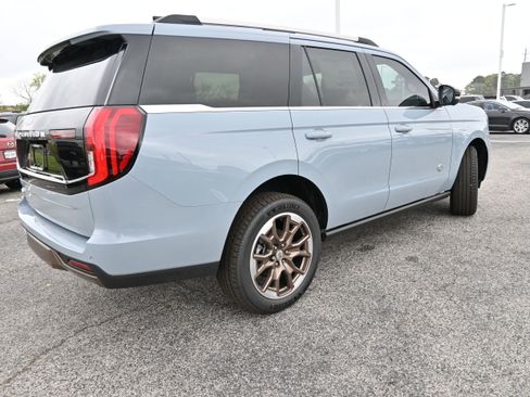 New 2026 Ford Expedition King Ranch image 2