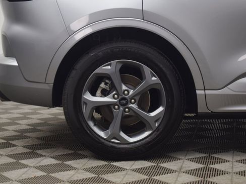 Used 2024 Ford Escape ST-Line w/ Cold Weather Package image 29