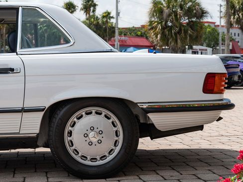 Used 1987 Mercedes-Benz 560 SL image 40