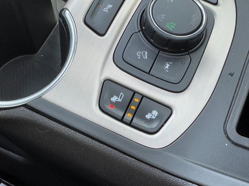 Used 2023 GMC Terrain Denali AWD/4WD image 24