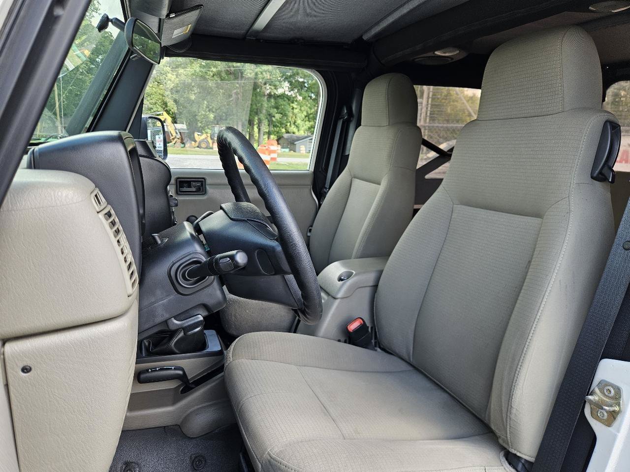 Used 2006 Jeep Wrangler Unlimited AWD/4WD image 21