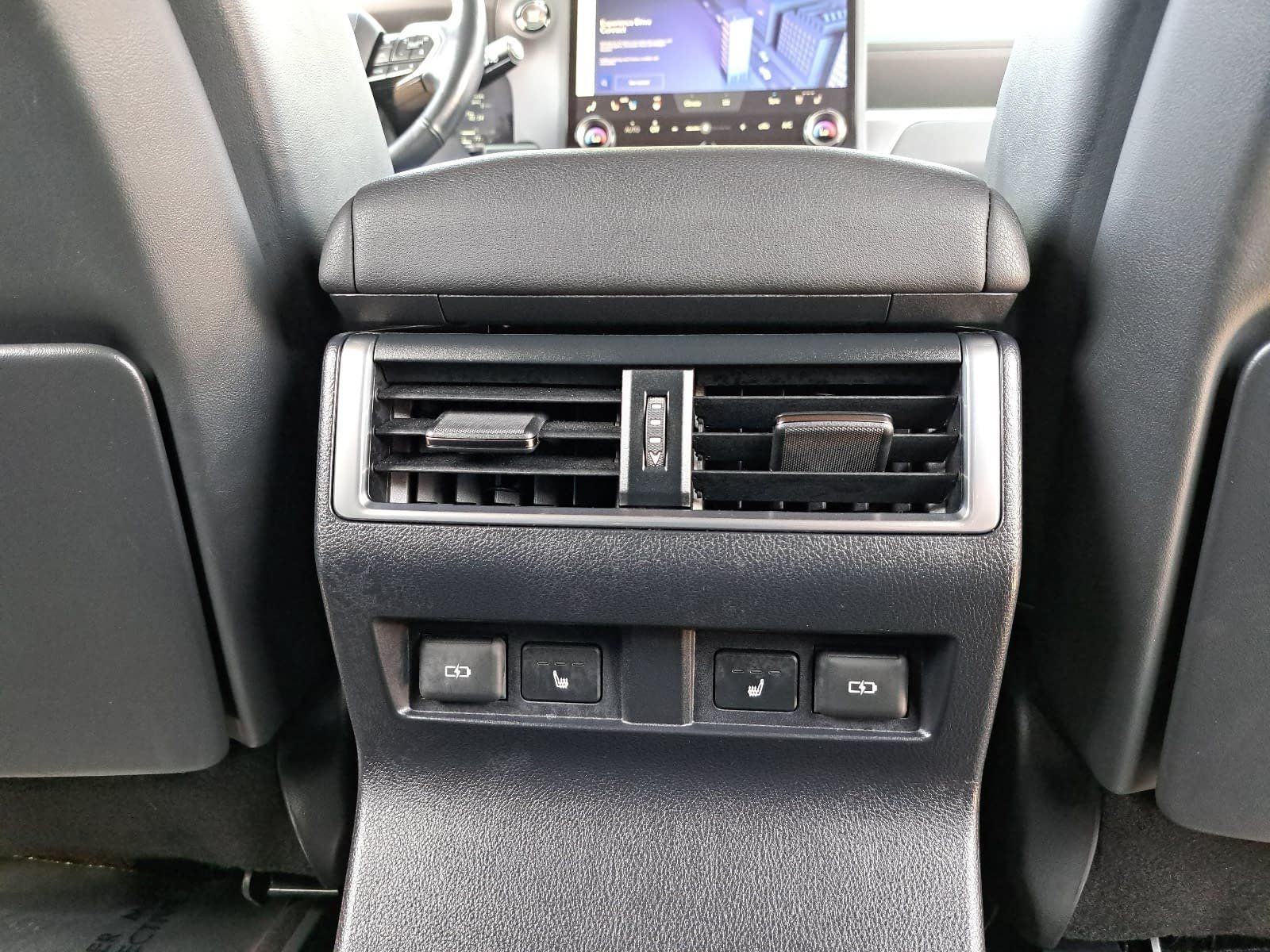 Used 2024 Lexus GX 550 AWD/4WD image 12