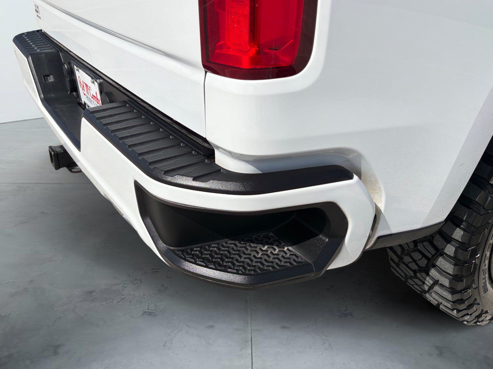 Used 2025 Chevrolet Silverado 1500 RST w/ Z71 Off-Road Package AWD/4WD image 26