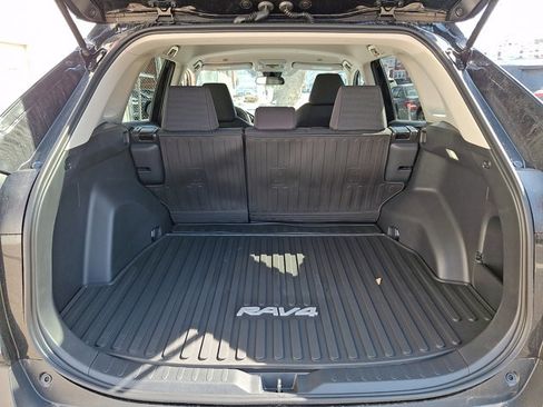 Used 2025 Toyota RAV4 LE image 28