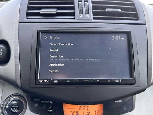 Used 2011 Toyota RAV4 Limited image 33