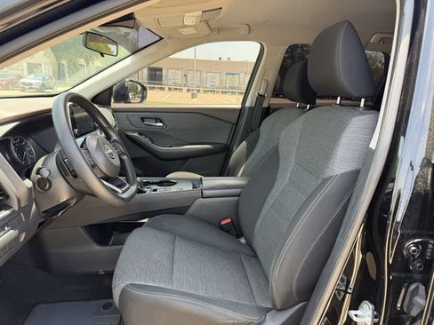 Used 2022 Nissan Rogue SV FWD image 24