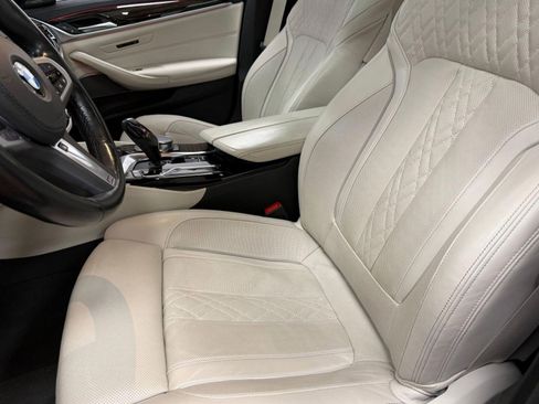 Certified 2023 BMW 540i xDrive w/ M Sport Package image 17