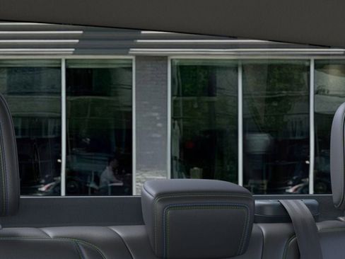 New 2025 Ford Maverick Lobo image 24