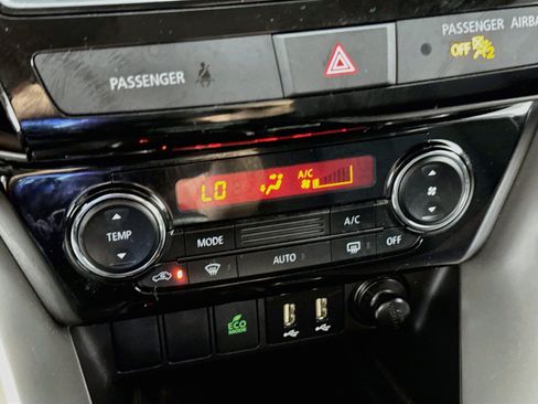 Used 2025 Mitsubishi Eclipse Cross LE AWD/4WD image 18