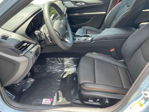 New 2025 Cadillac CT4 V image 19