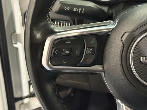 Used 2021 Jeep Wrangler Unlimited Sahara w/ Cold Weather Group AWD/4WD image 19