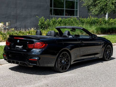 Used 2020 BMW M4 Convertible w/ Competition Package RWD image 22