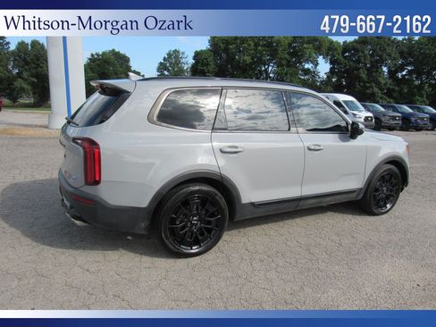Used 2022 Kia Telluride EX w/ EX Premium Package AWD/4WD image 11