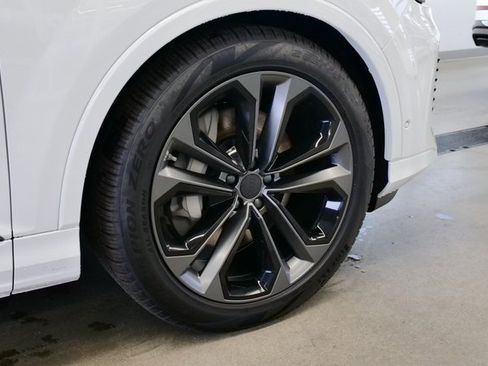 New 2026 Audi Q7 3.0T Premium Plus image 8