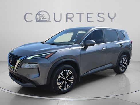 Certified 2023 Nissan Rogue SV FWD image 1