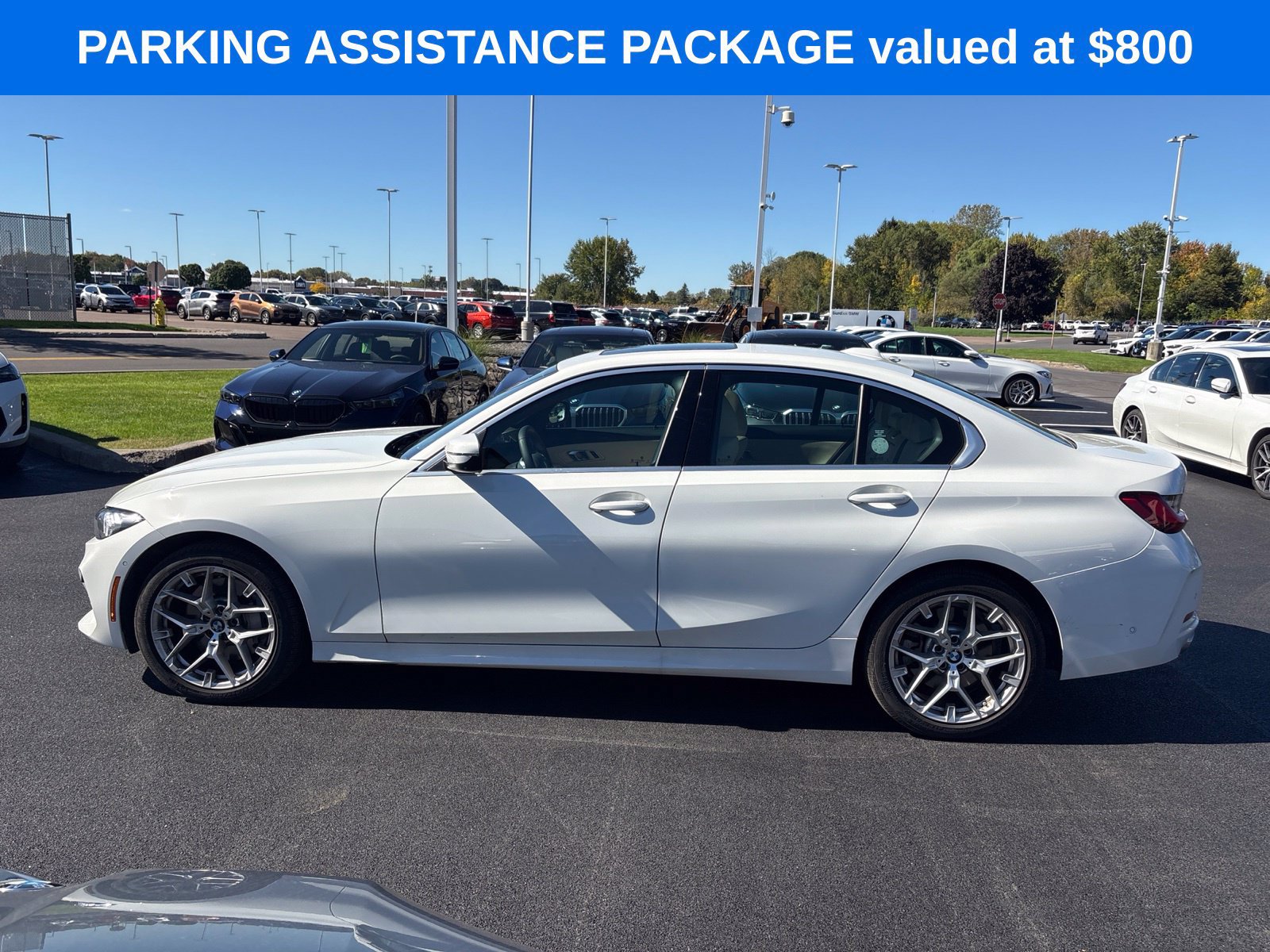 Used 2026 BMW 330i xDrive Sedan w/ Convenience Package AWD/4WD image 3